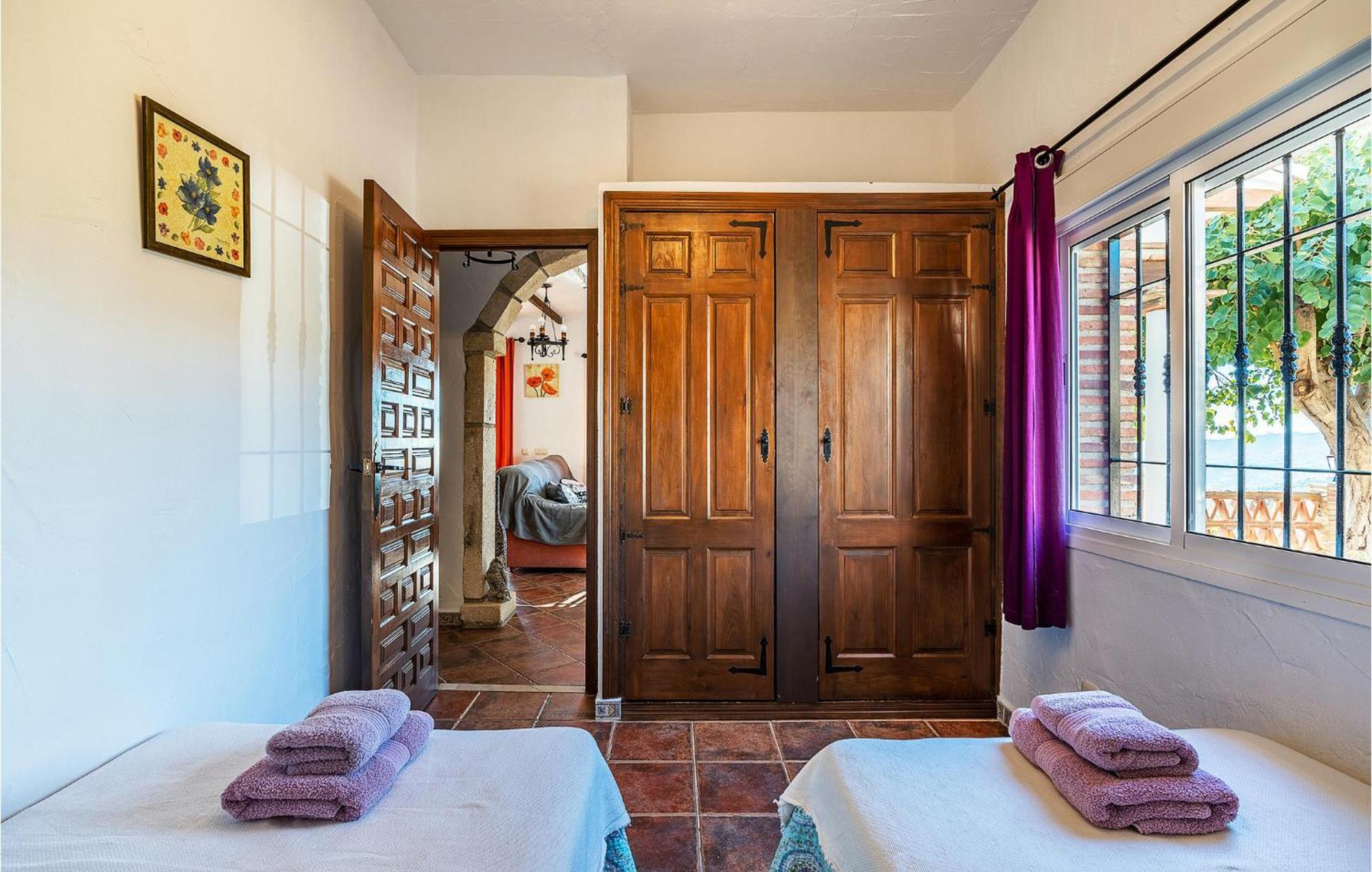 Amazing Home In Frigiliana With Kitchen Extérieur photo