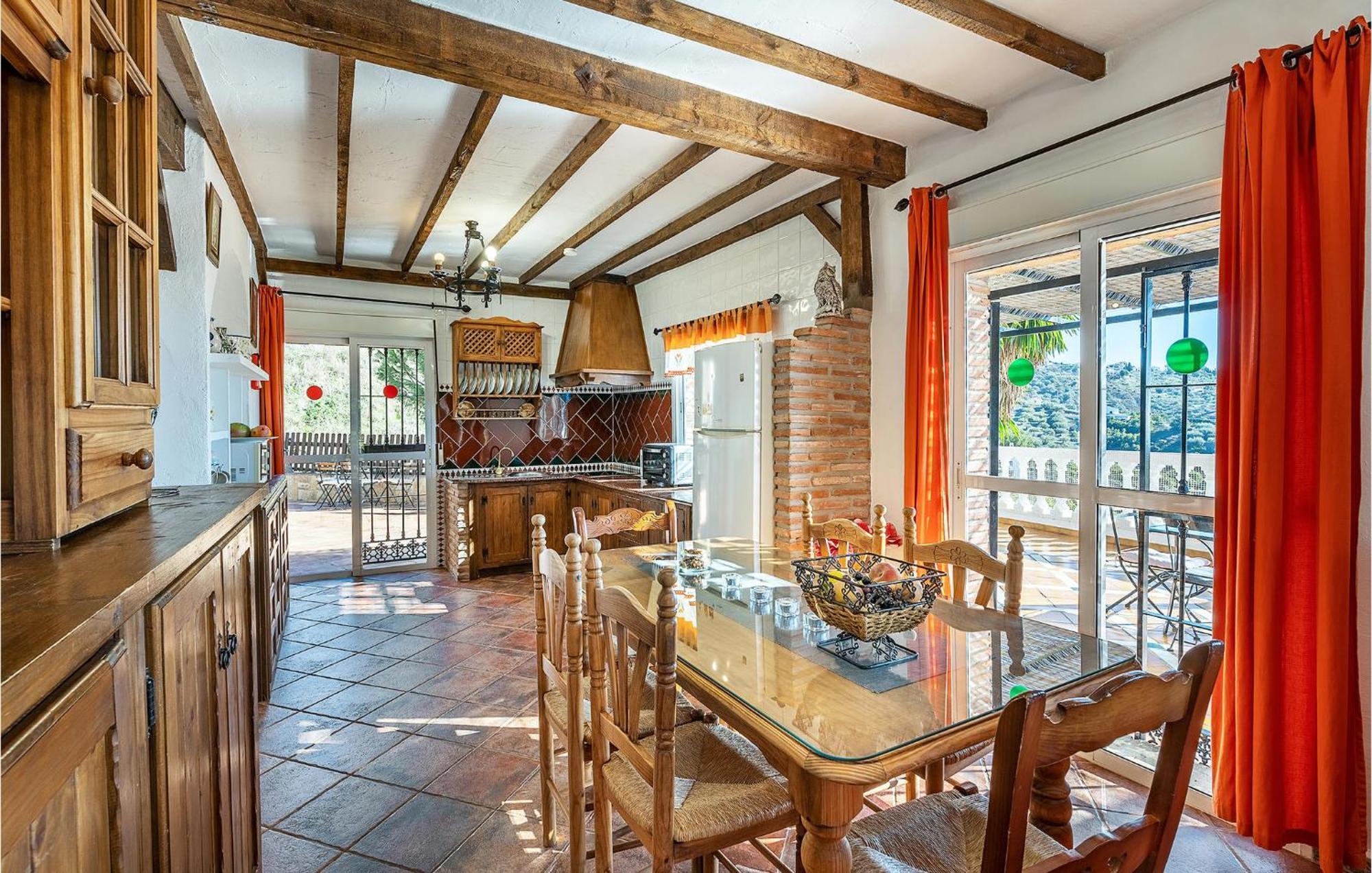 Amazing Home In Frigiliana With Kitchen Extérieur photo