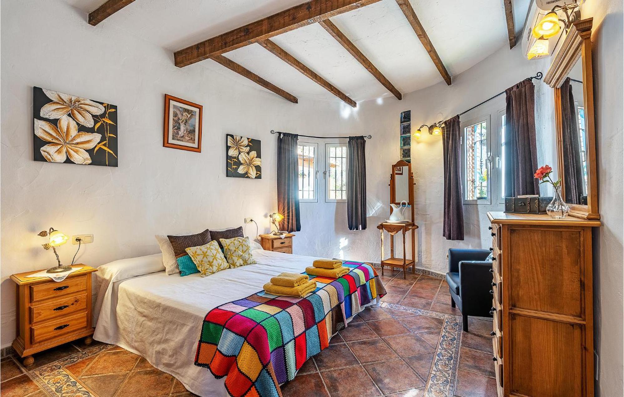Amazing Home In Frigiliana With Kitchen Extérieur photo