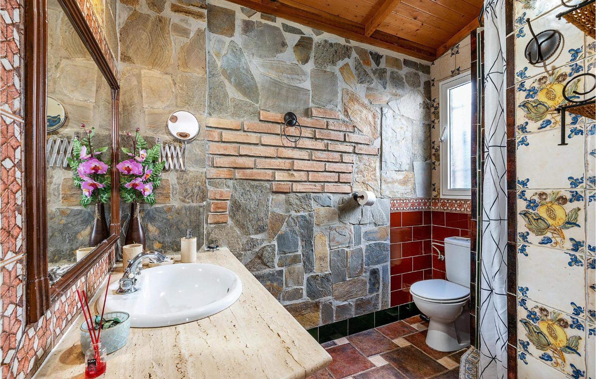 Amazing Home In Frigiliana With Kitchen Extérieur photo