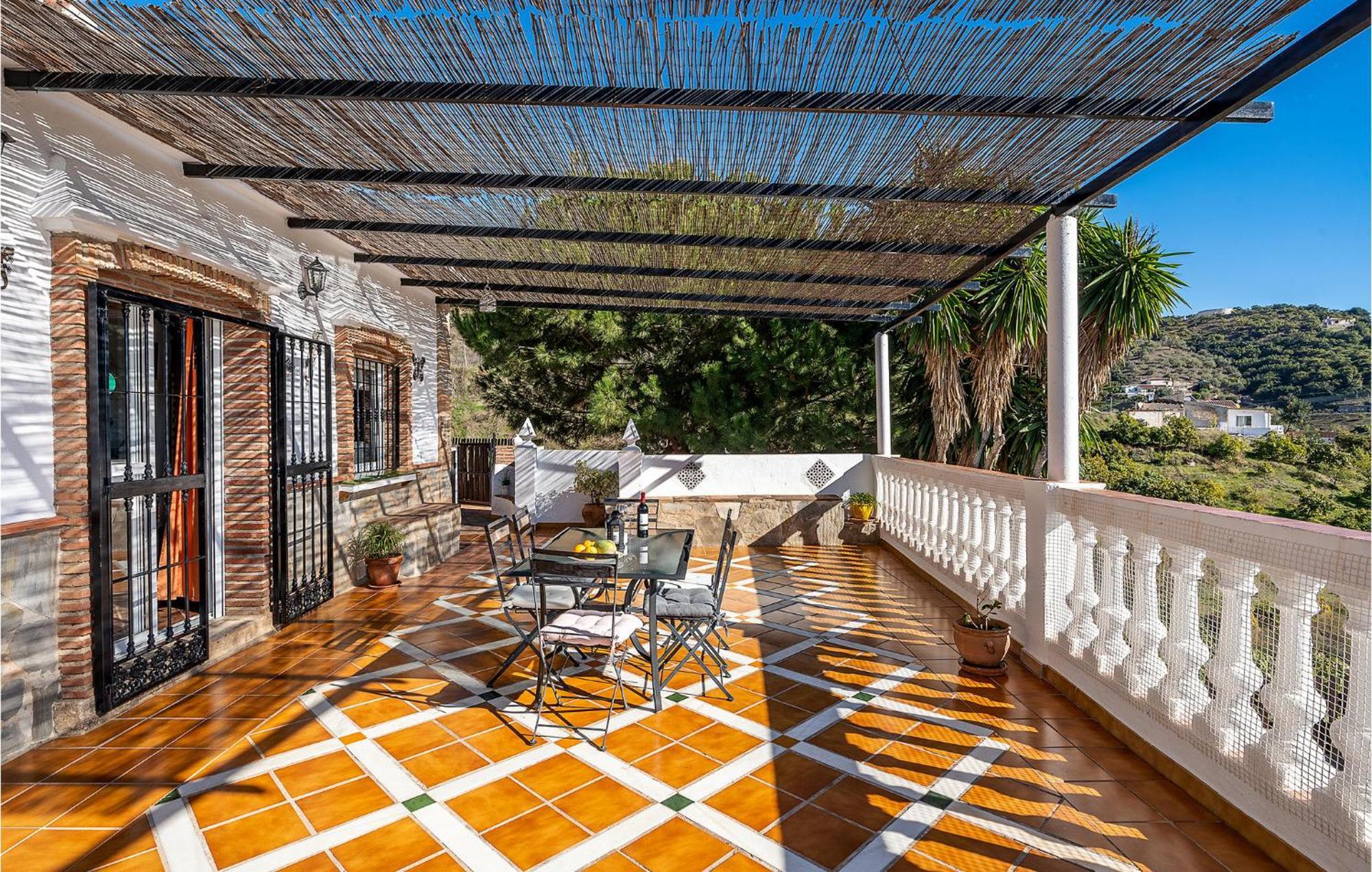 Amazing Home In Frigiliana With Kitchen Extérieur photo