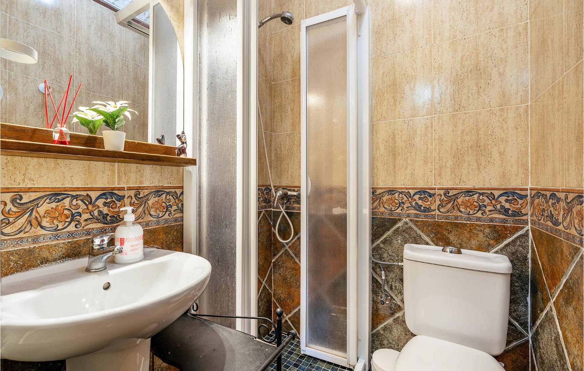 Amazing Home In Frigiliana With Kitchen Extérieur photo