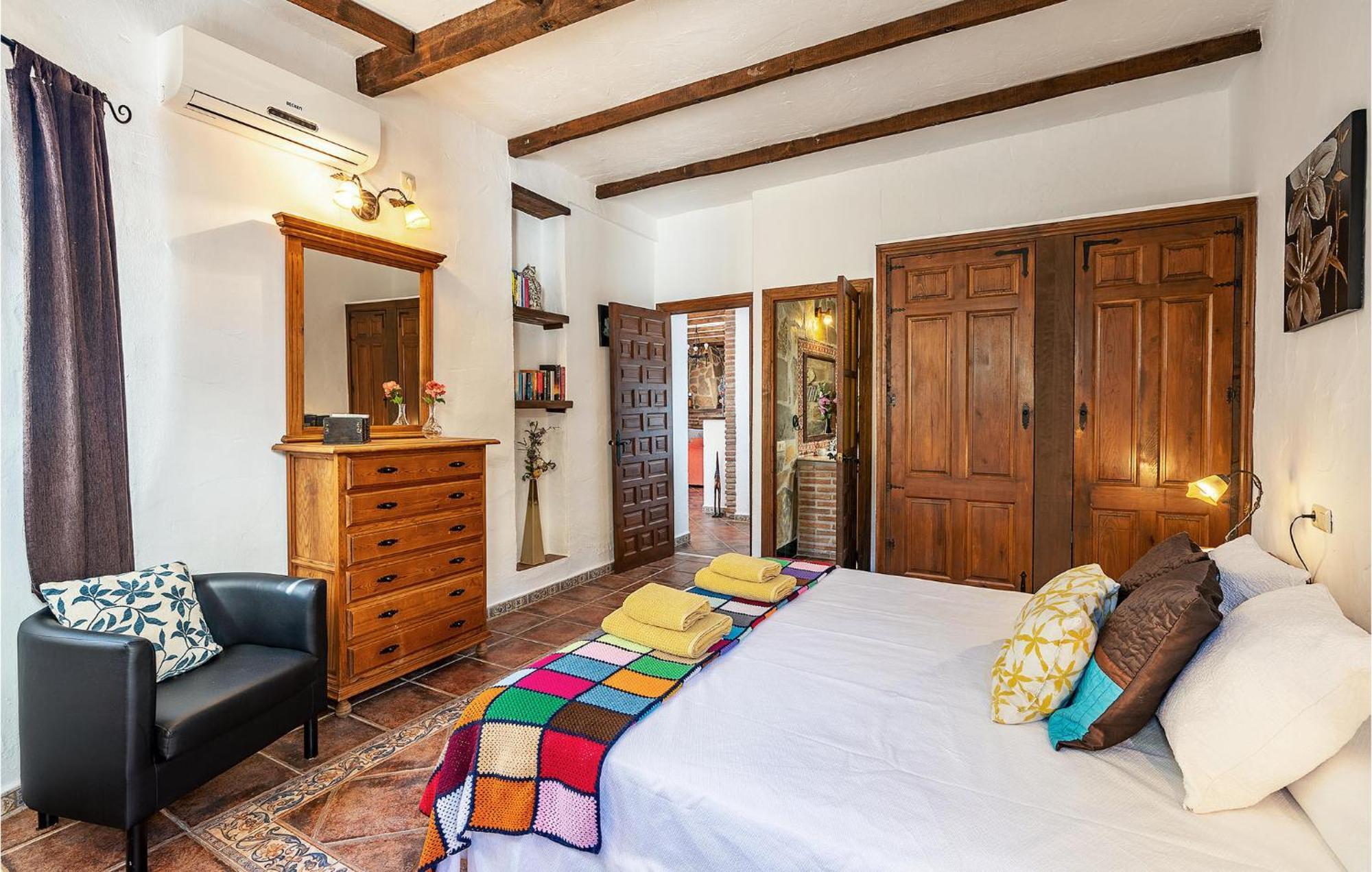 Amazing Home In Frigiliana With Kitchen Extérieur photo