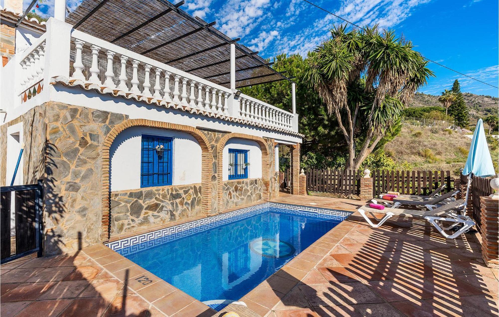 Amazing Home In Frigiliana With Kitchen Extérieur photo